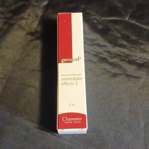 Chamonix deep correcting serum for wrinkles 1oz.